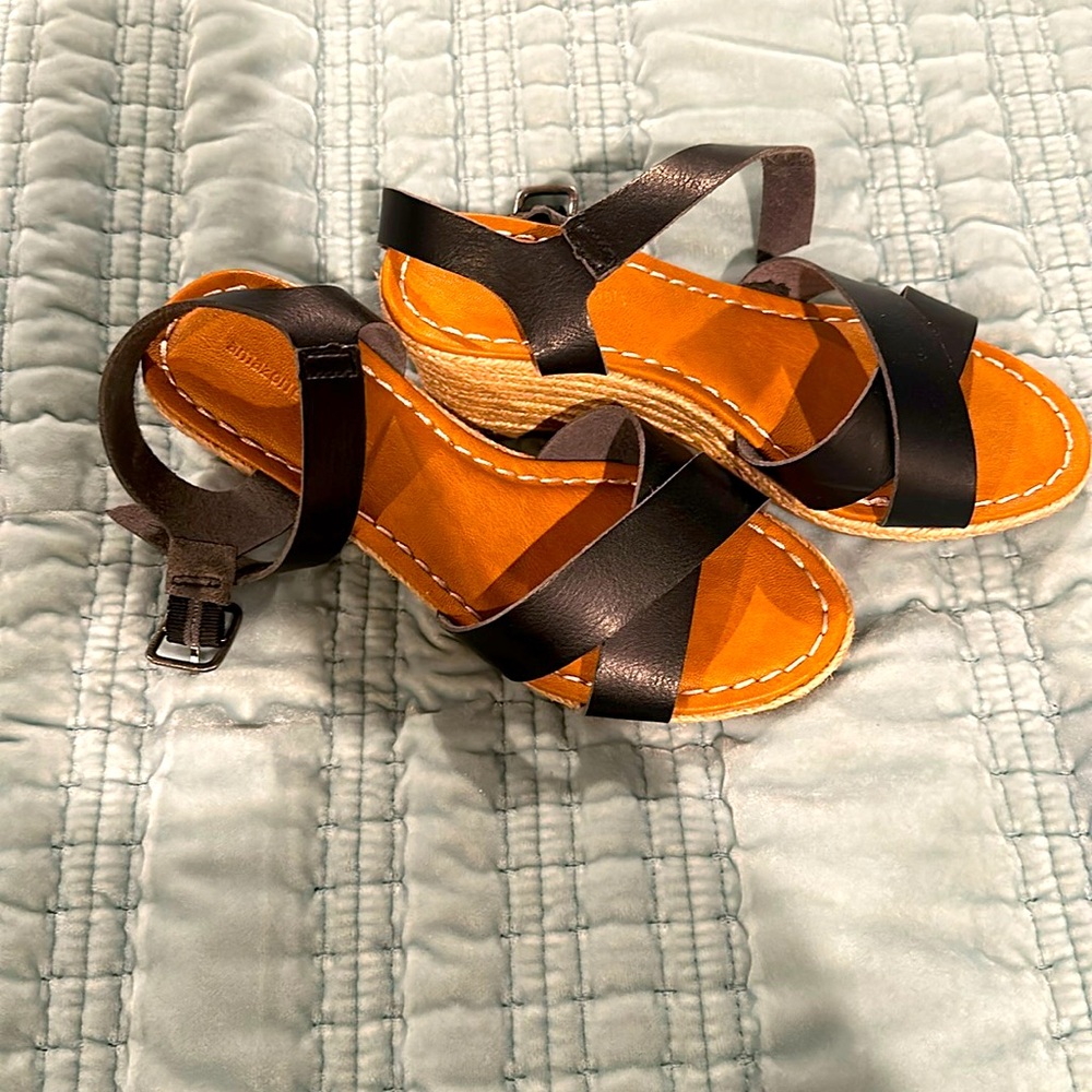 Heeled sandals